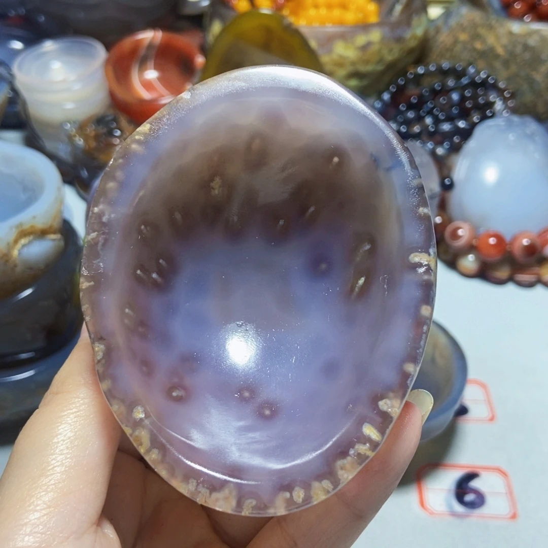 阿***楚未镶嵌一玛瑙/玉髓