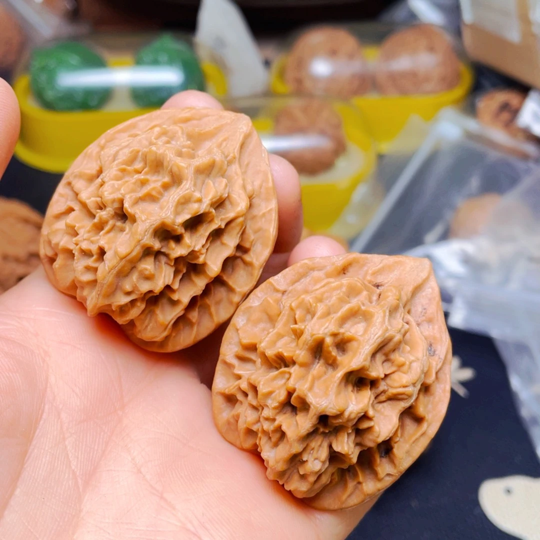 吊坠文玩核桃帝王狮子头