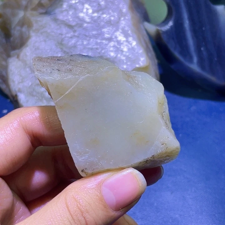 和田玉未镶嵌珠宝半成品