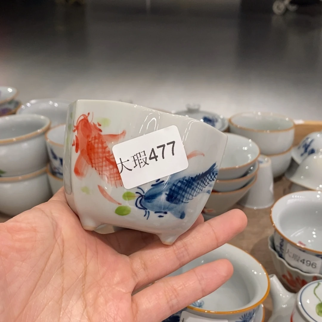 釉下手绘茶具微瑕
