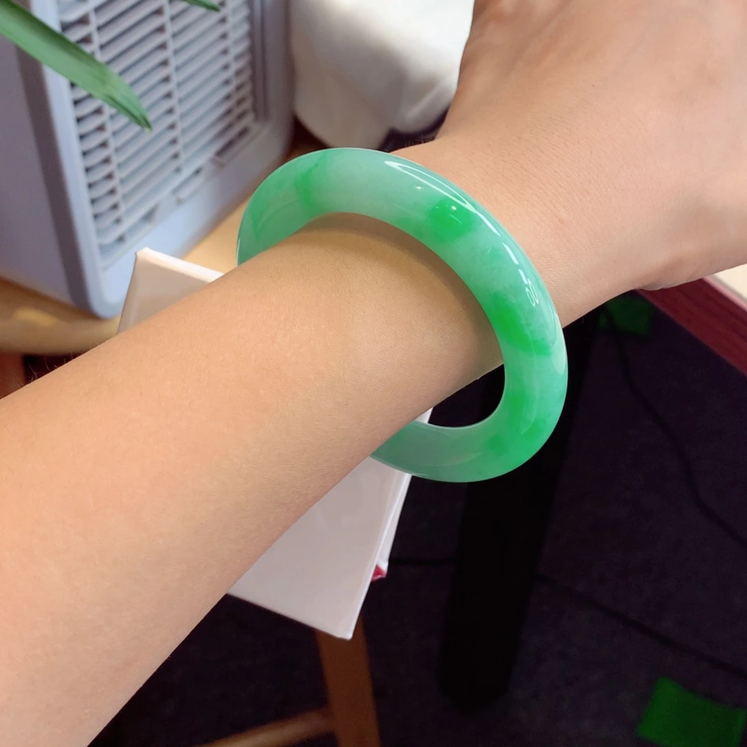 未镶嵌手镯翡翠20号圆条77