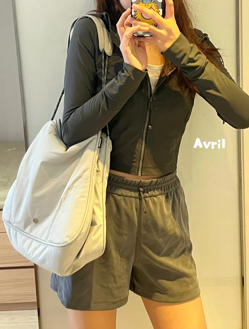 Avril  时尚百搭修身原厂纱莫代尔短裤（百搭显瘦）