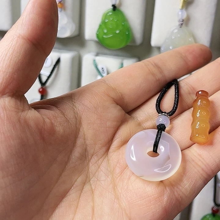 玛瑙/玉髓颈饰合金h****&