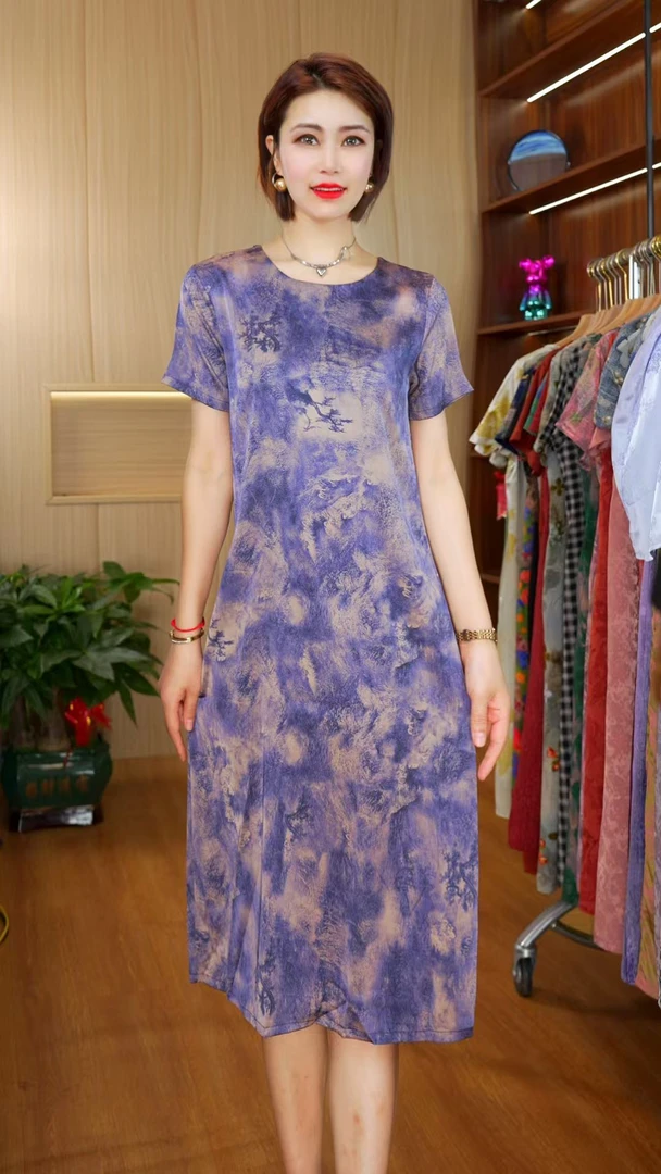A-25419时尚宽松连衣裙圆领绿水紫山