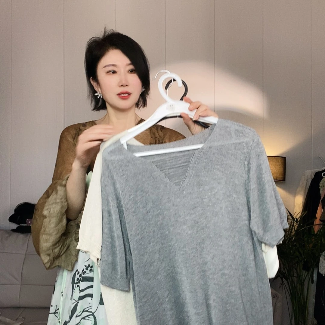 闪8 灰色背心均码号