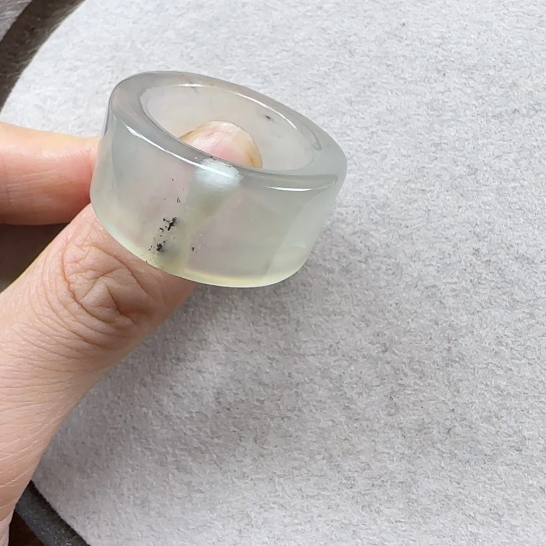 蛇纹石玉未镶嵌戒指22.5mm