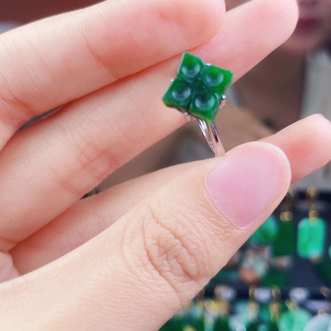 翡翠戒指银S925镶嵌饰品