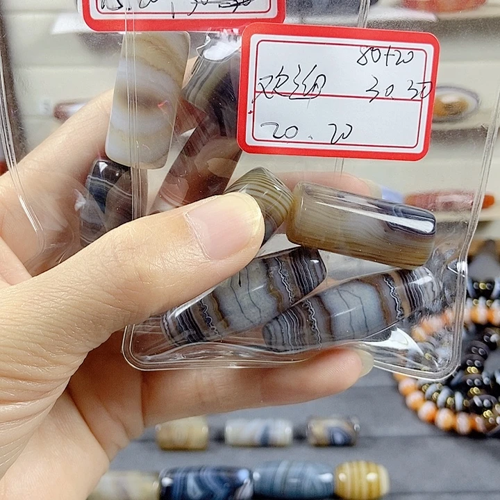 欢***迎玛瑙/玉髓未镶嵌颈饰
