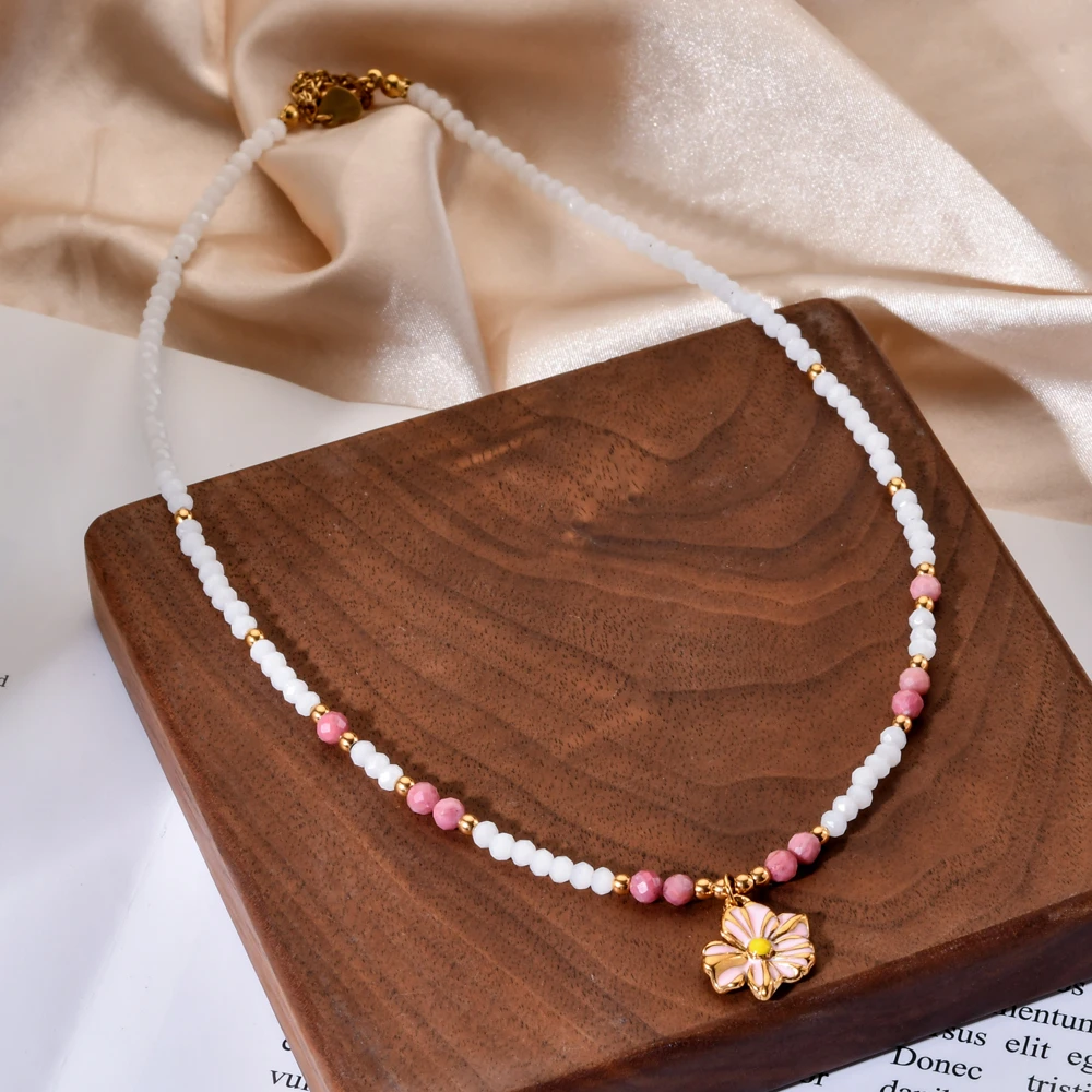 小雏菊原创手工钛钢项链女粉色甜美花朵百搭清新小众天然石锁骨链