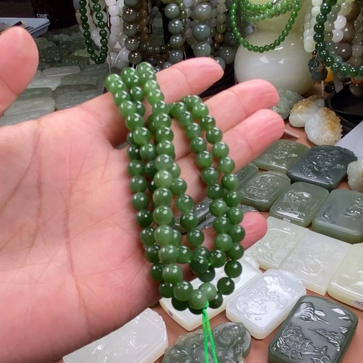 和田玉（碧玉）未镶嵌颈饰