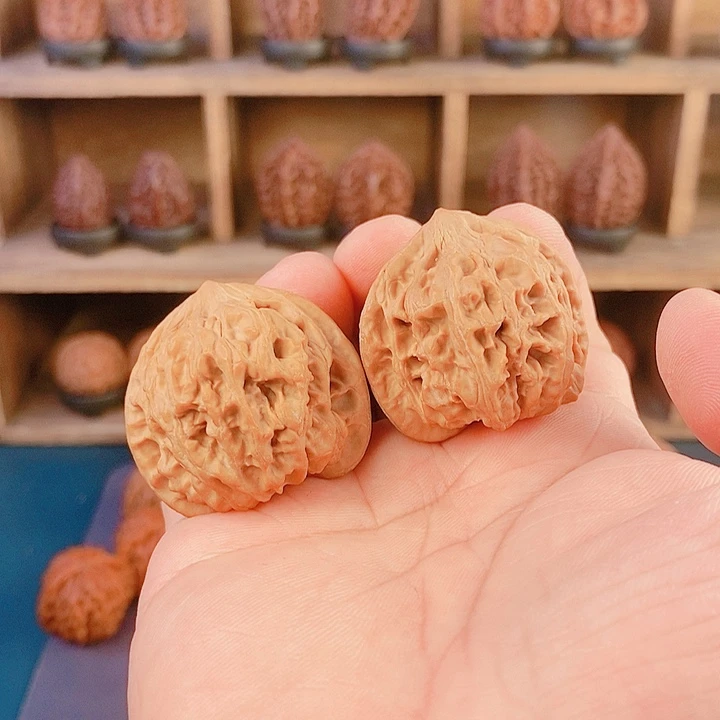 文玩核桃吊坠049铁锤妹夫