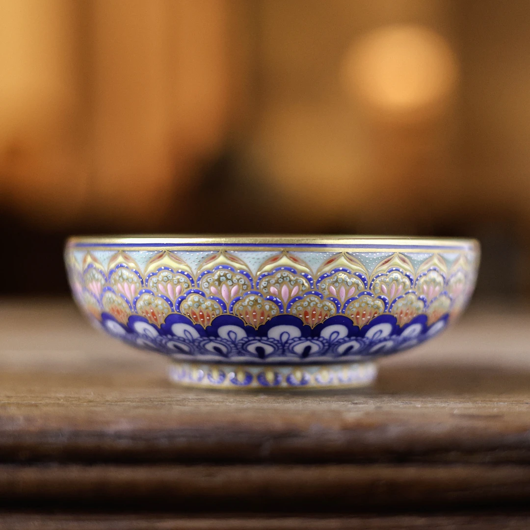 【见珊】孔雀开屏珐琅彩普洱杯（一溪S0054）