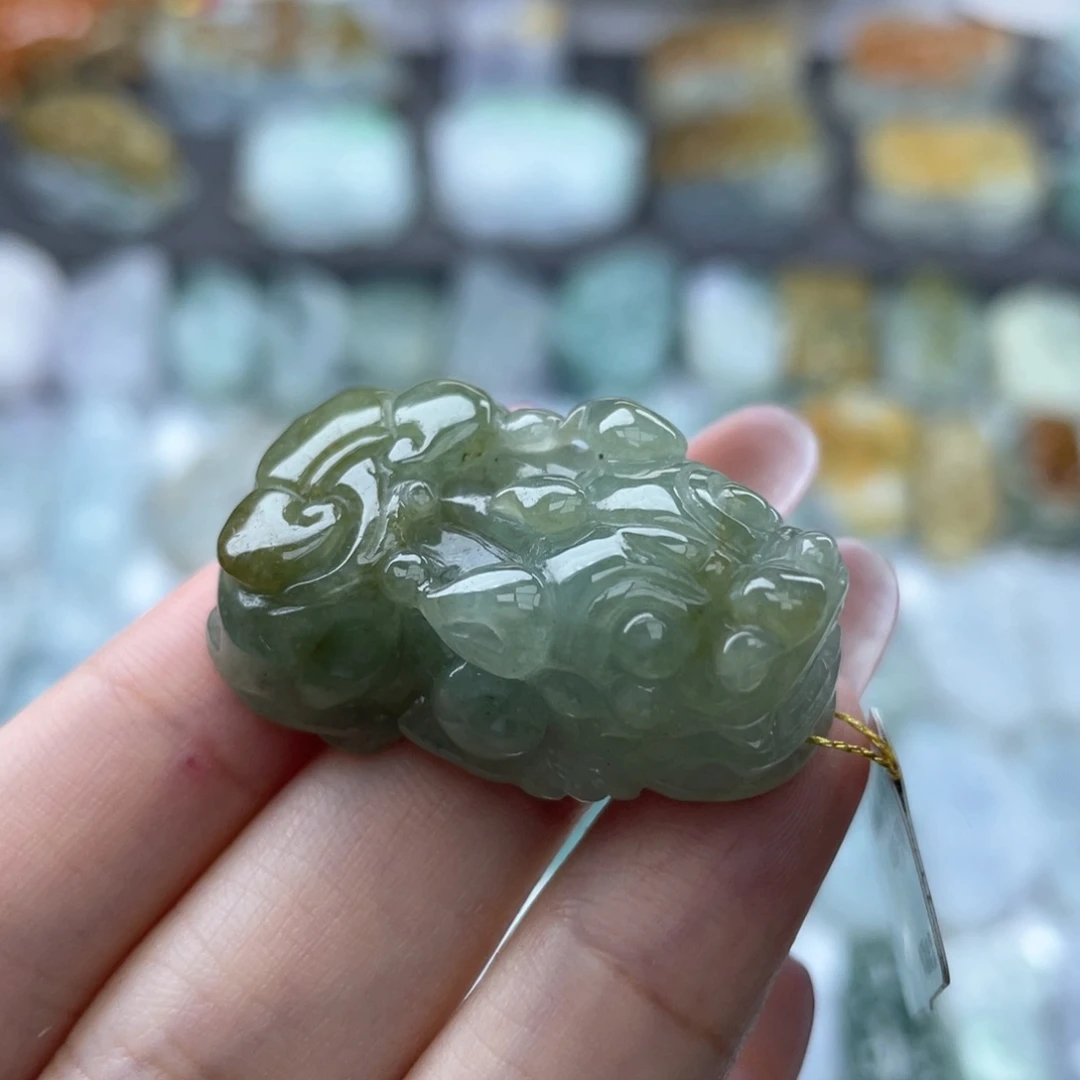 颈饰未镶嵌翡翠貔貅10