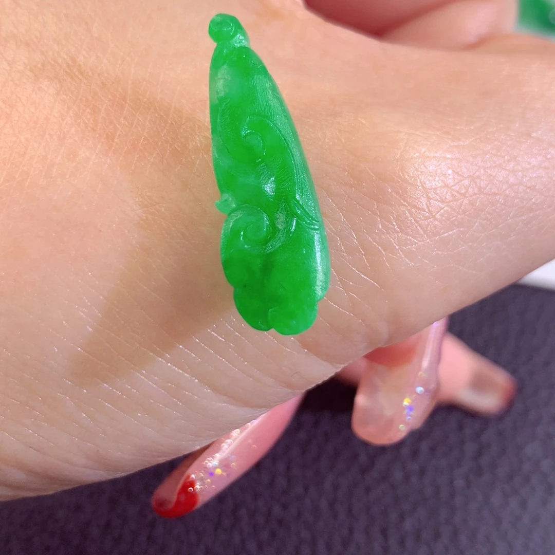 多***福定制翡翠未镶嵌翡翠