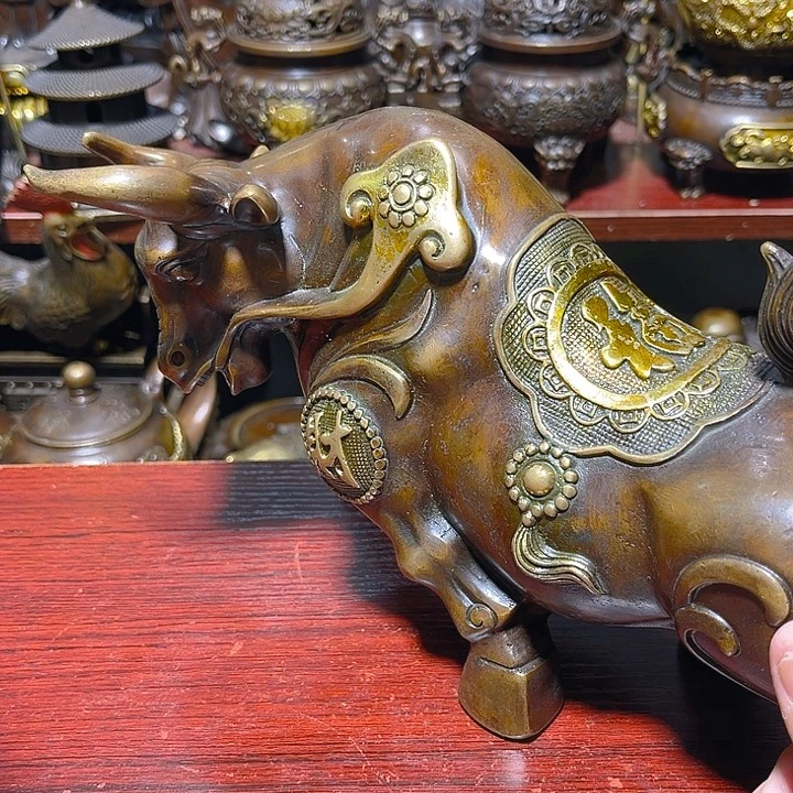 高端精美铜器摆件
