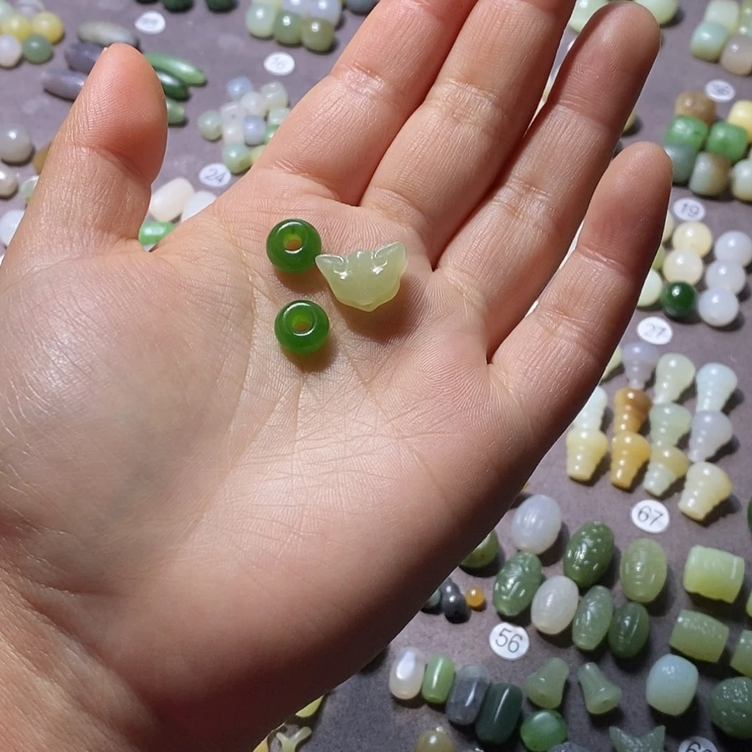 和田玉颈饰未镶嵌?***运