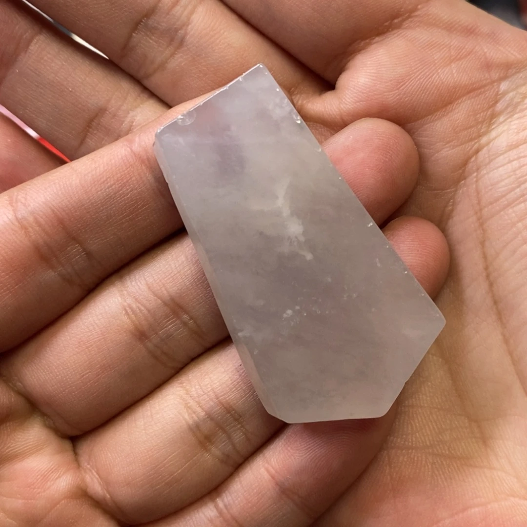 石英质玉未镶嵌吊坠