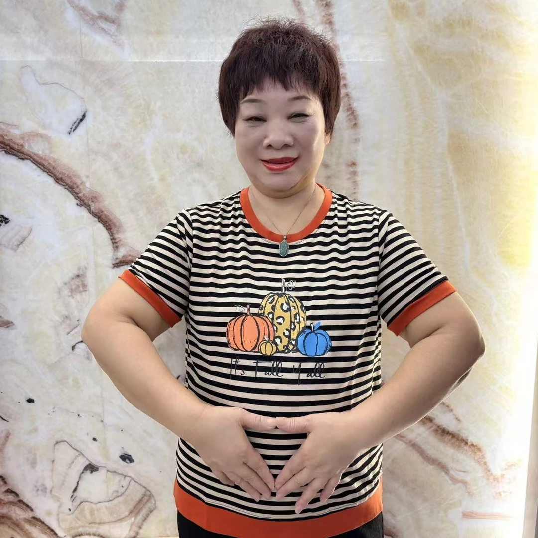 2025新款中老年妈妈装夏季胖妈妈170斤南瓜条纹短袖