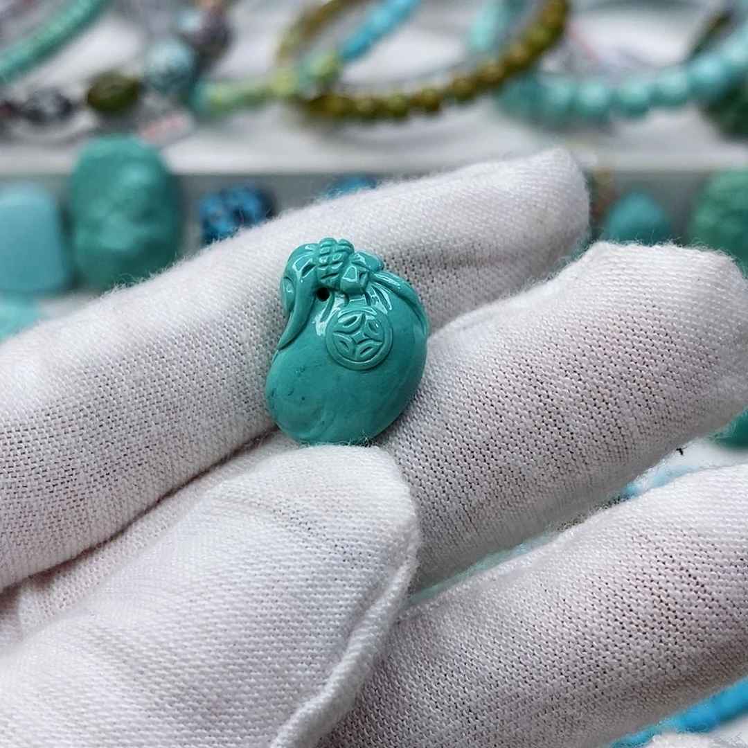 绿松石珠宝奇石未镶嵌