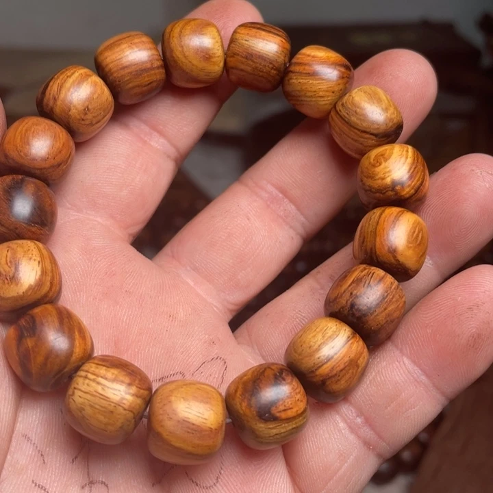 C****饰海南黄花梨莲略略略略略略