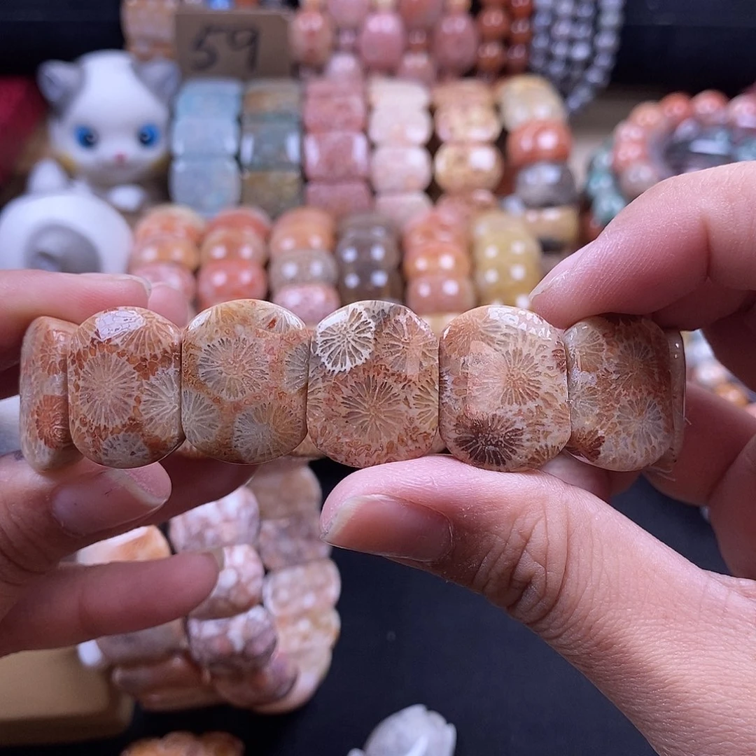 硅化珊瑚（珊瑚玉）手牌未镶嵌30