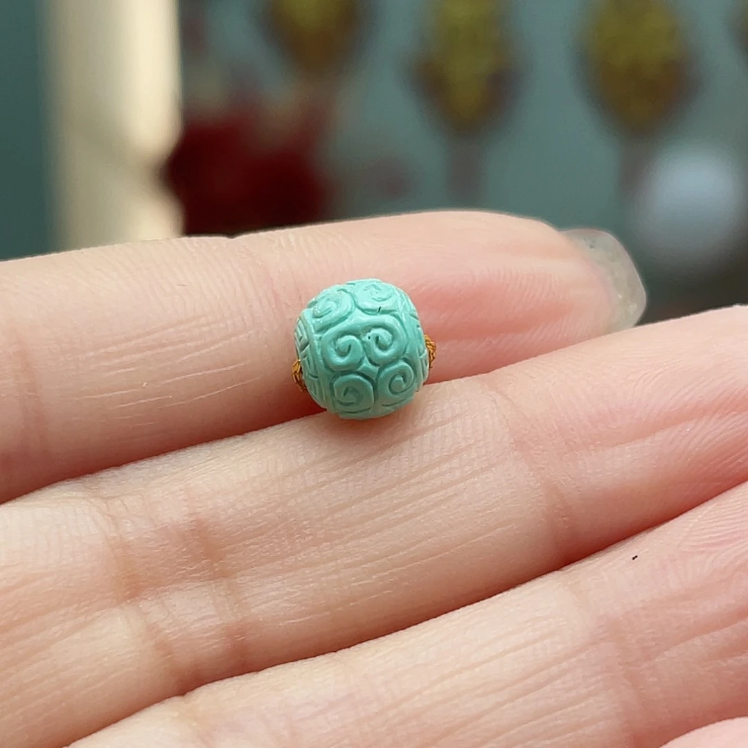 绿松石颈饰未镶嵌