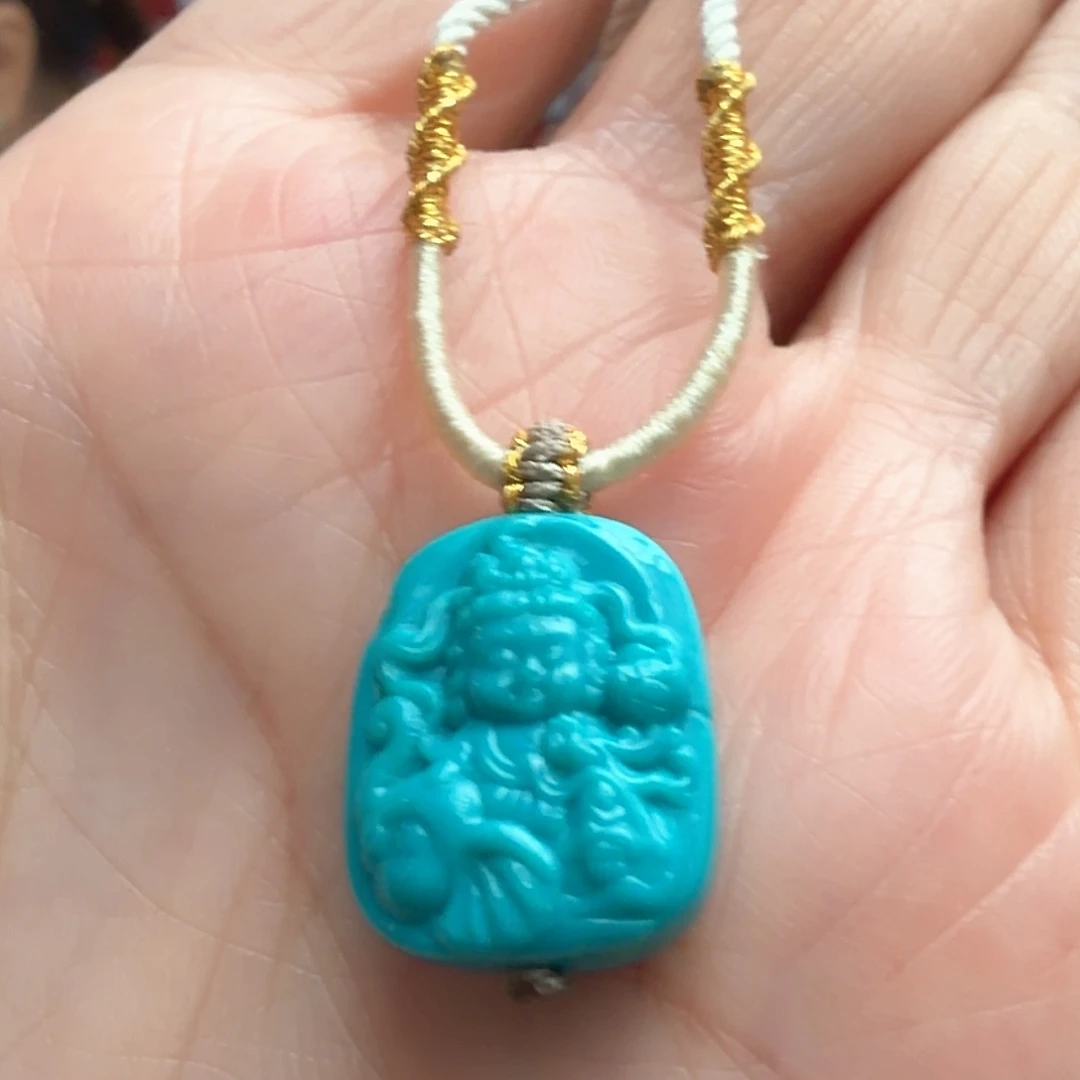 绿松石未镶嵌颈饰