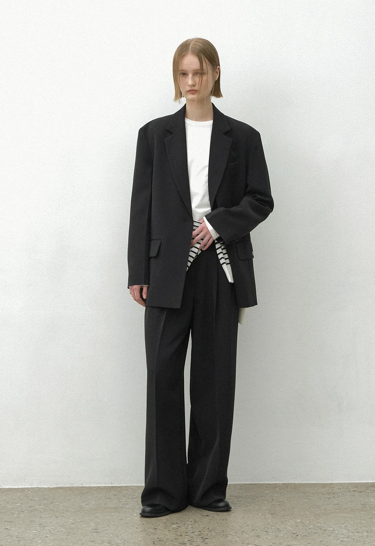 闪闪兒原单 Atelier Na*in西装领长袖一粒扣宽松纯色西服套装3089