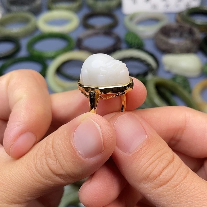 和田玉合金戒指山料