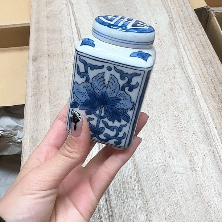 瓷片噗哈哈哈哈哈哈哈哈我的天