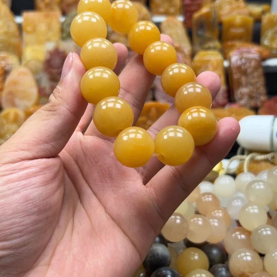 未镶嵌石英质玉（黄龙玉）黄龙玉