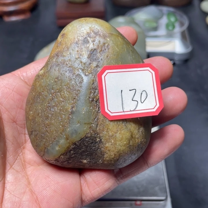 颈饰未镶嵌和田玉130