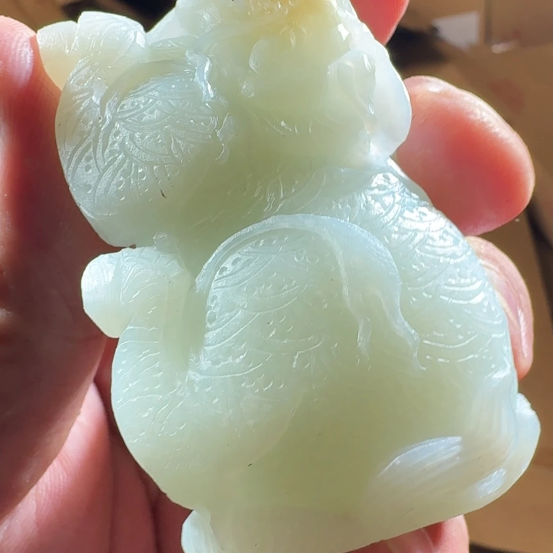 定制和田玉不退换