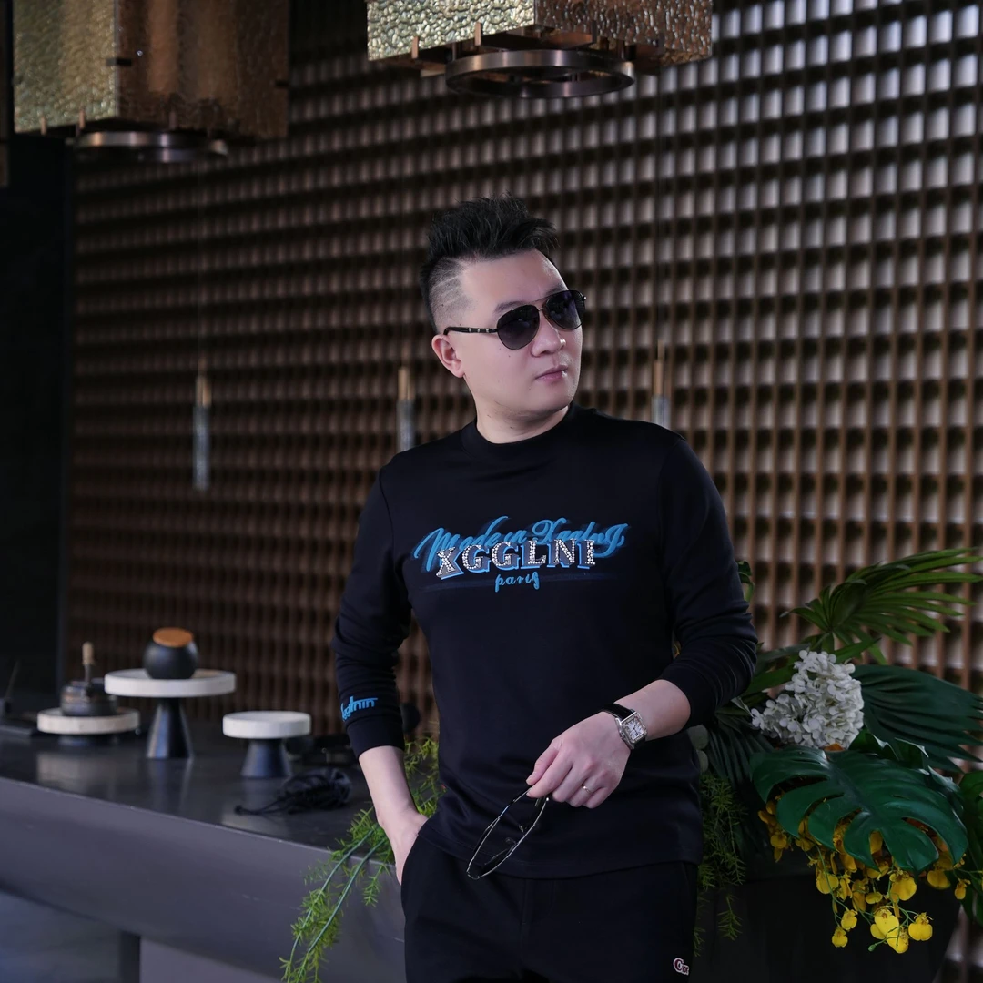 正品XGGLNI秋冬胸前珠珠钻字母意大利进口莫代尔云朵葩葩（加绒款）