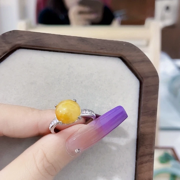 翡翠未镶嵌颈饰天然翡翠Ａ货