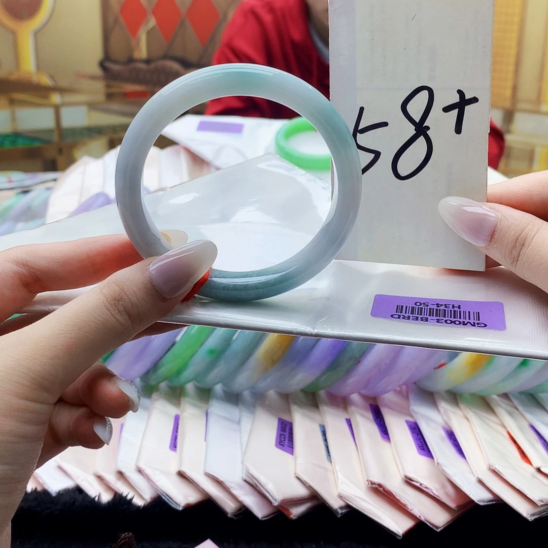 翡翠未镶嵌手镯nn