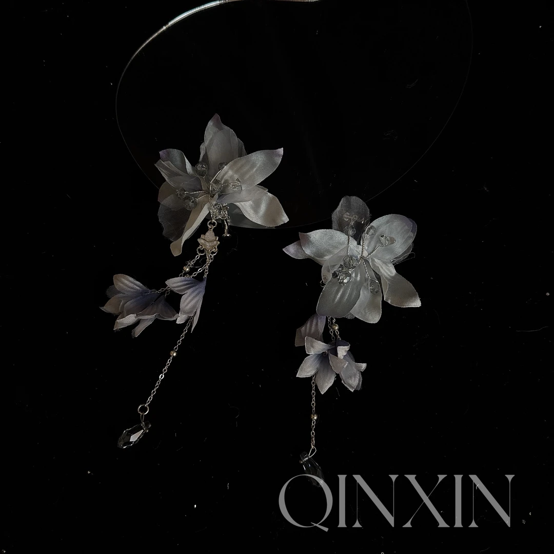 非金属布艺耳饰 沁心亲款蓝色耳夹超仙流苏花朵新娘拍摄手工