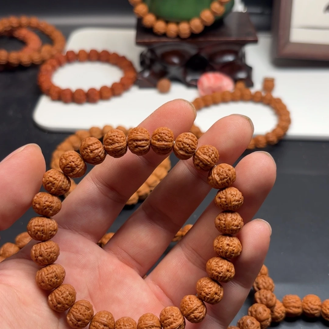 *****猴头核桃手串三棱