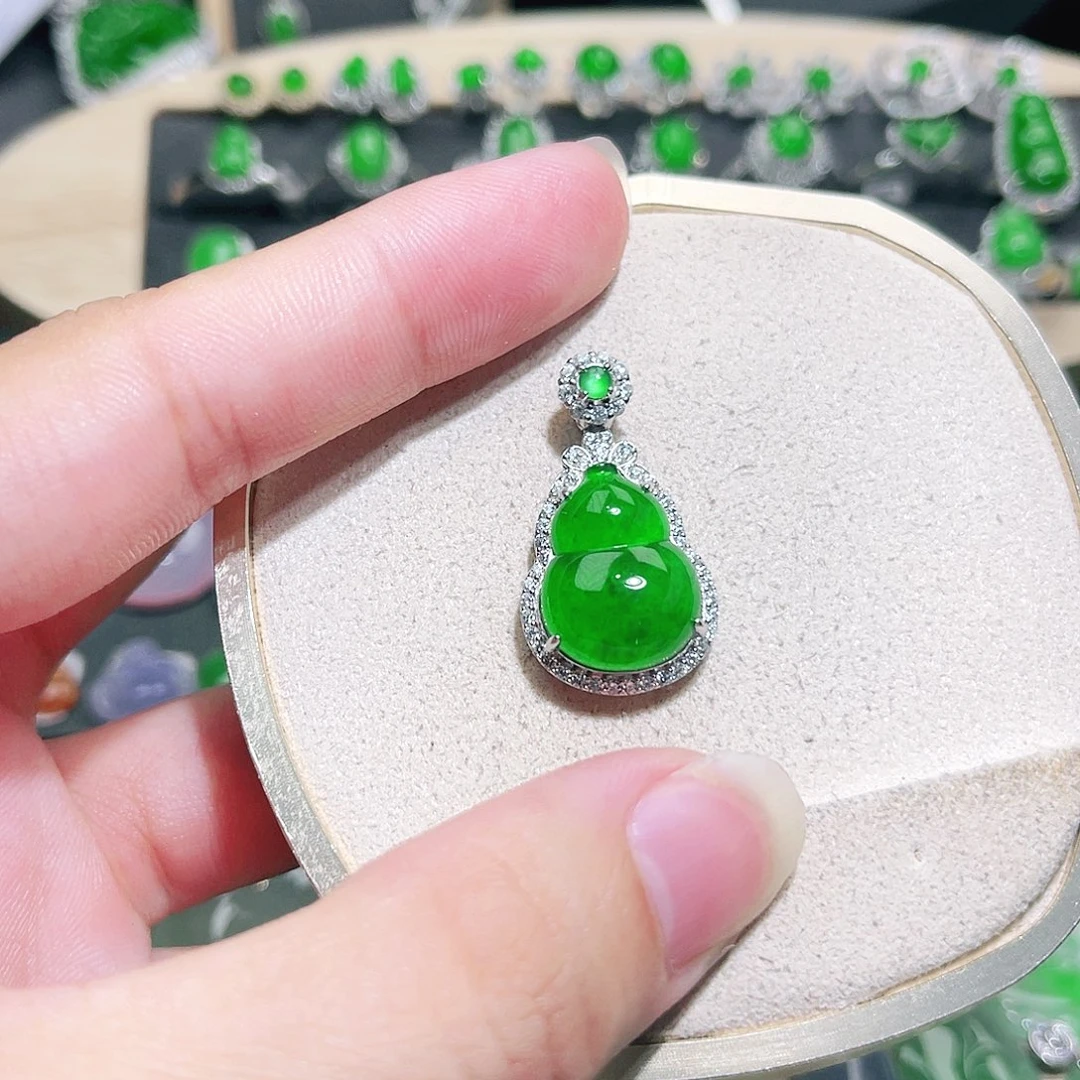 翡翠未镶嵌吊坠(不含链)裸石