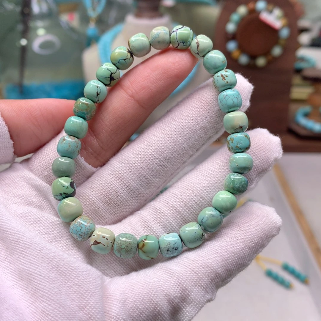 绿松石配饰未镶嵌