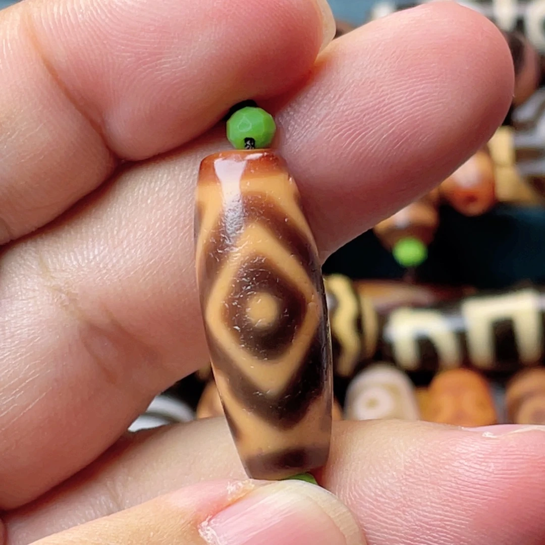 玛瑙/玉髓未镶嵌颈饰小卢金刚星辰天地