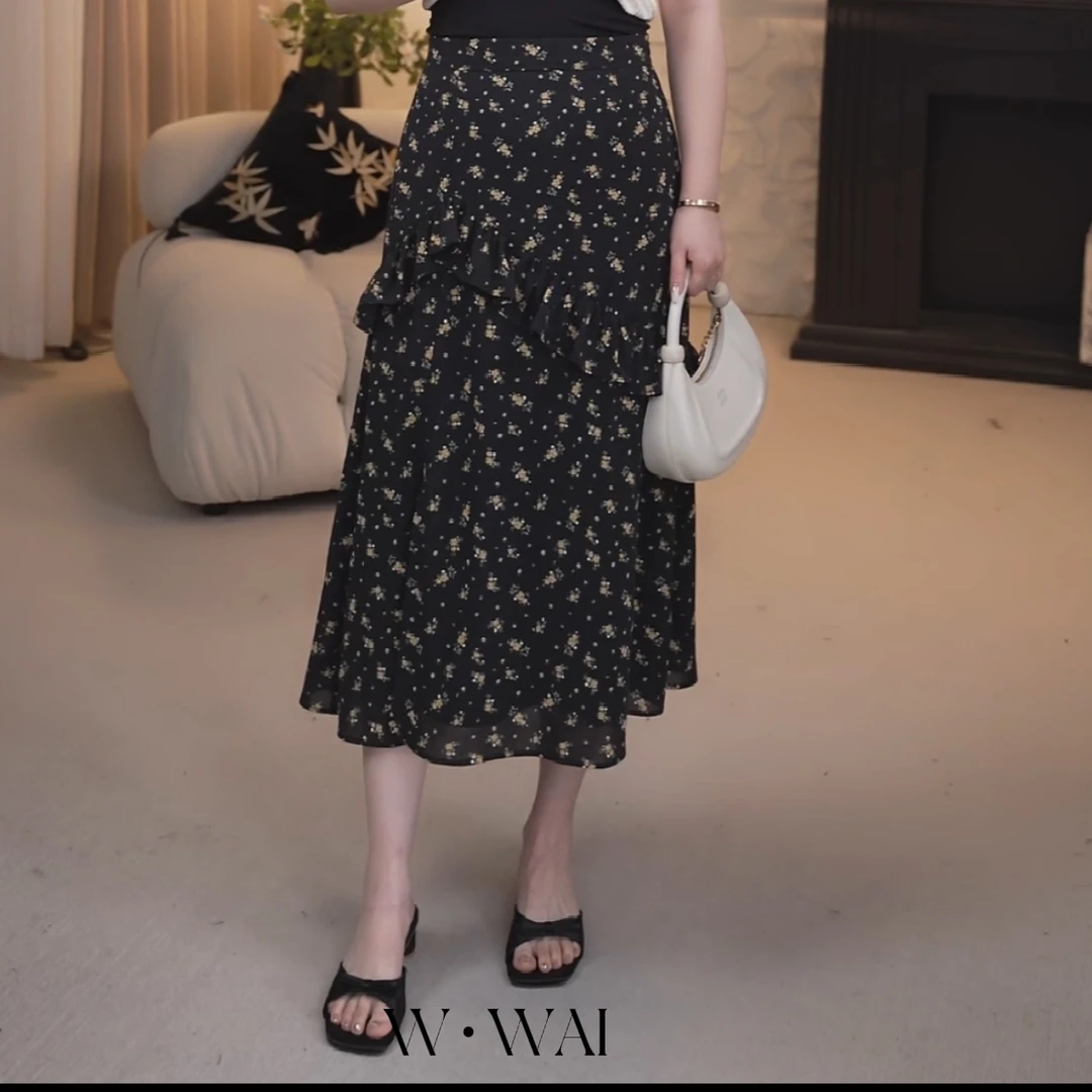 【月光沼泽】显瘦印花侧开叉荷叶边碎花半松紧腰半身裙 X52B540