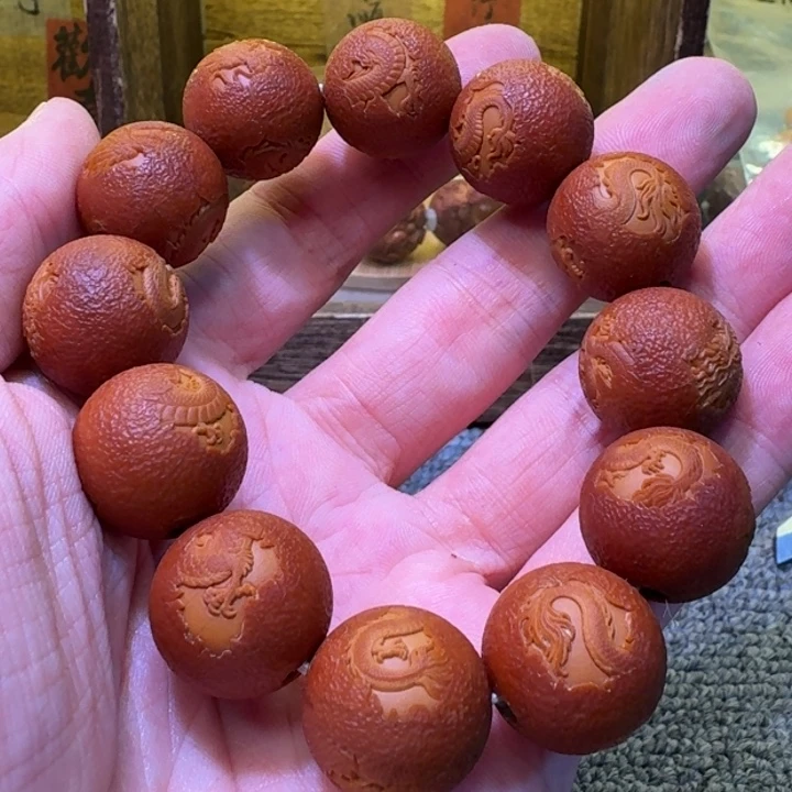 橄榄核吊坠啦啦啦