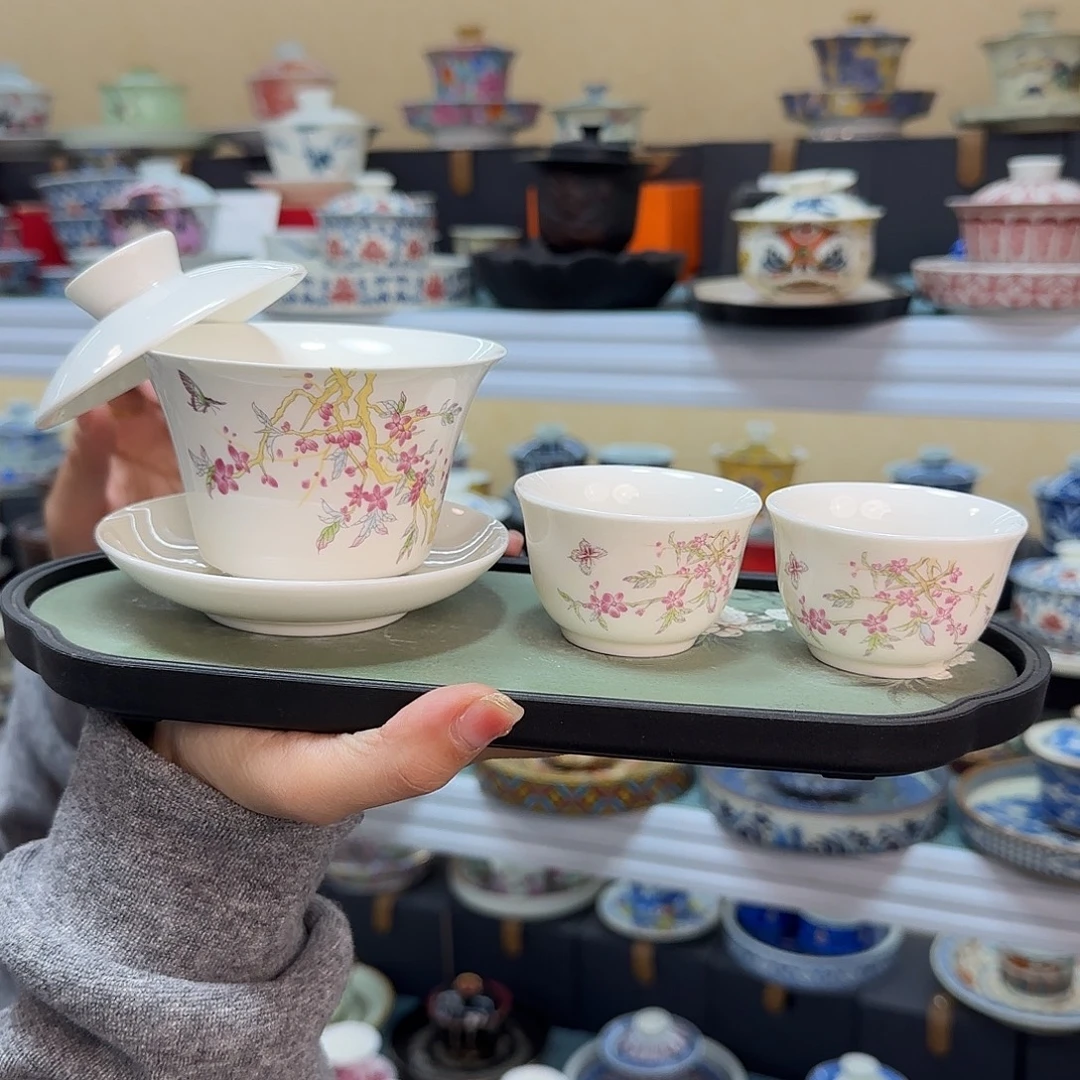 我们都在努力着改变自己