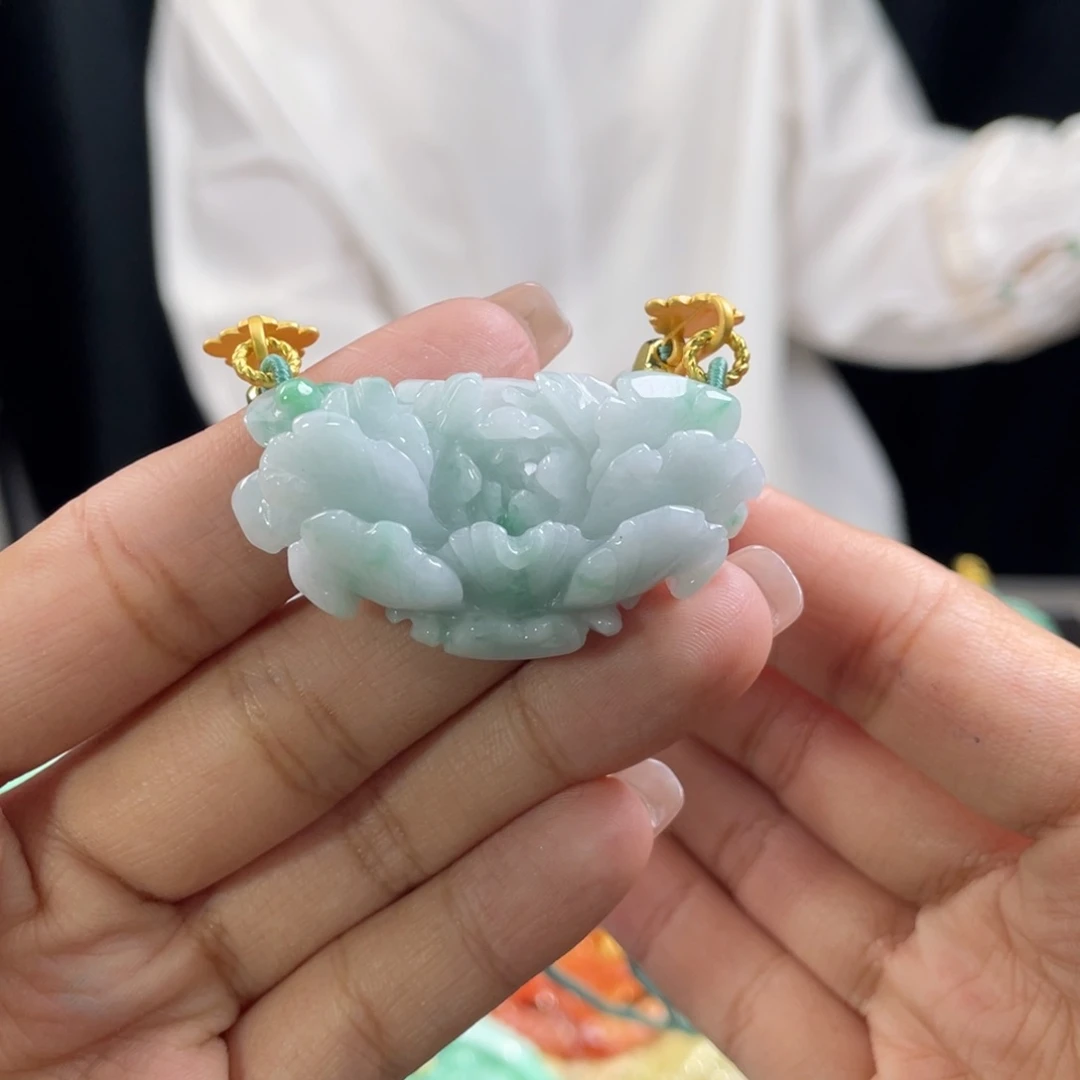 翡翠颈饰未镶嵌代编织