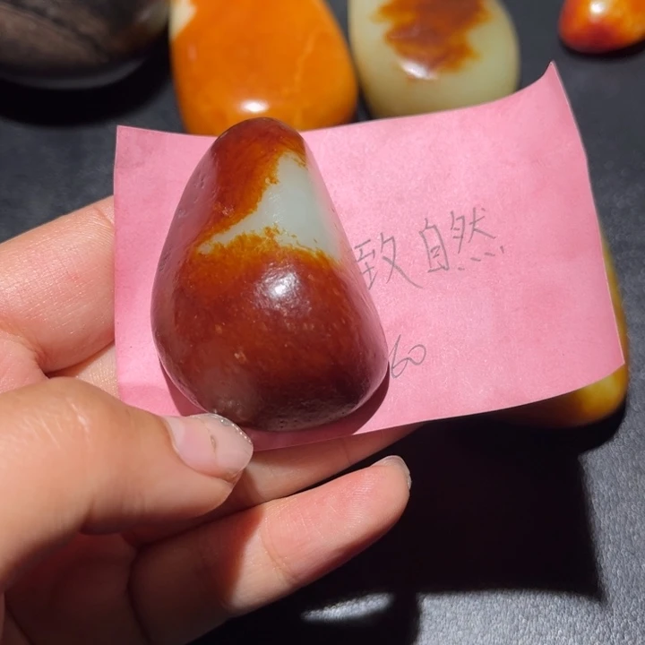 韵***然和田玉未镶嵌珠宝奇石