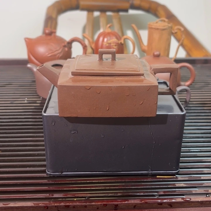 茶壶紫砂方器浮力