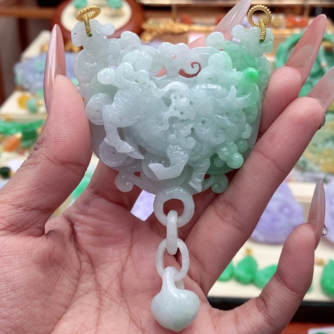 颈饰未镶嵌翡翠翡翠吊坠