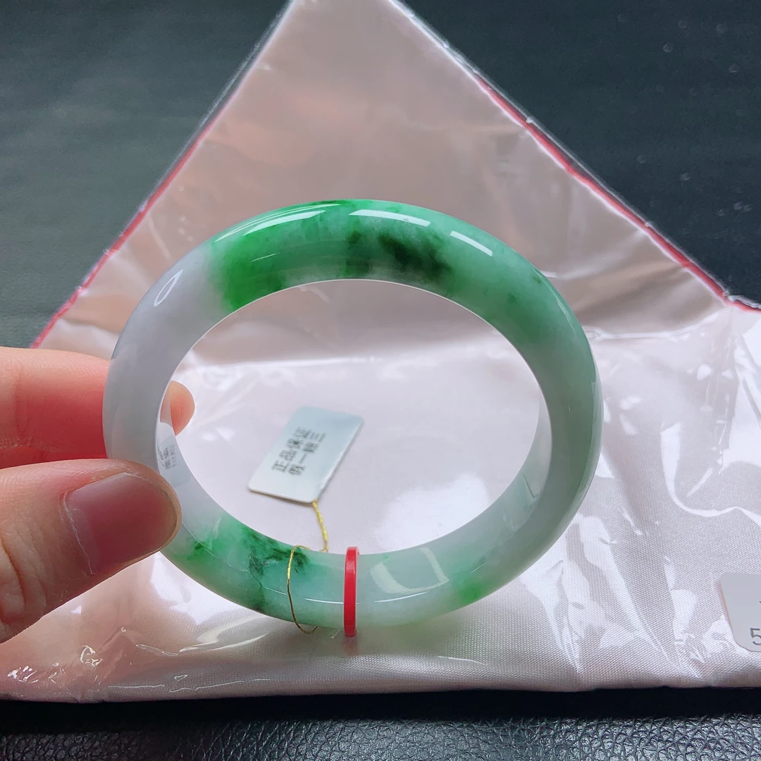 55➕圈飘绿翡翠宽边手镯缅甸天然a货平安镯