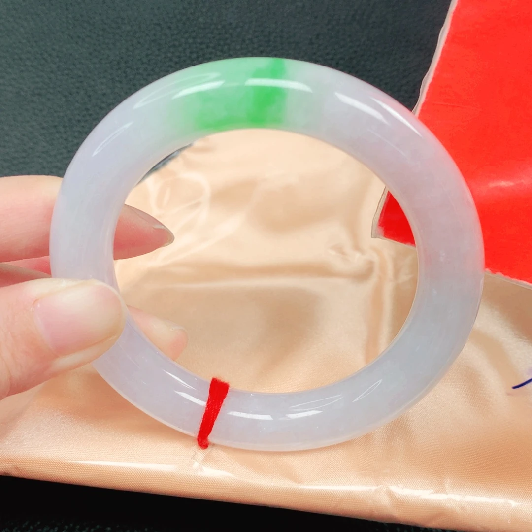 翡翠未镶嵌手镯55圈